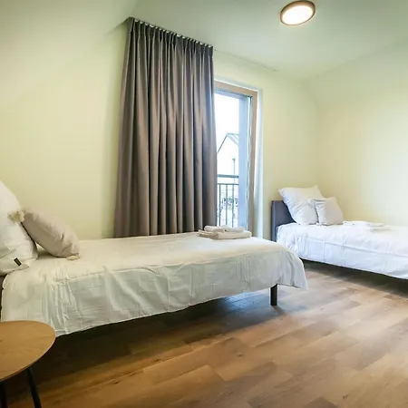 Eko Zakatek Alpehytte Ostre